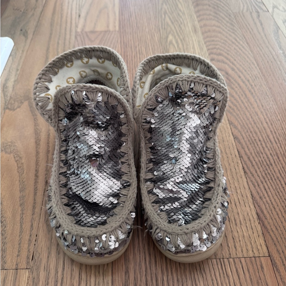 Mou Glittering Silver Sequin Sneakers